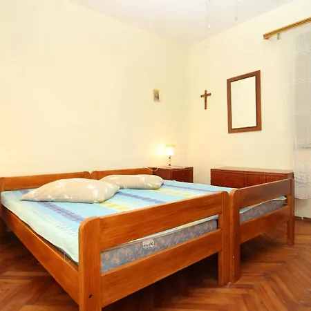 Apartments With Parking Space Lumbarda, Korcula - 179 Lumbarda